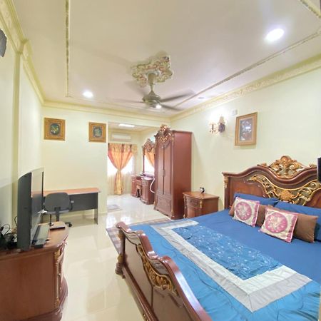 Nenda Homestay Kampong Baharu Cheras Batu Sa-Belas Екстер'єр фото