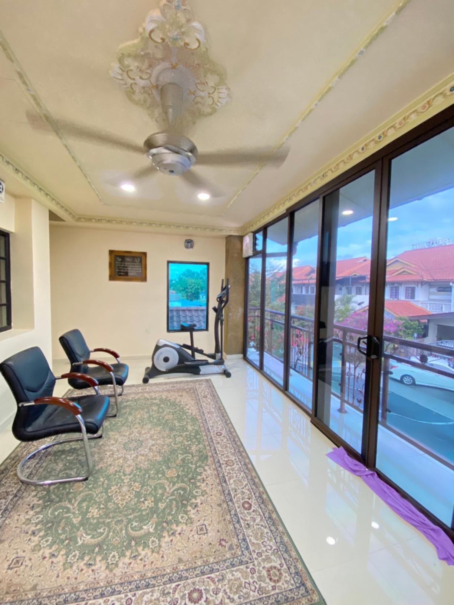 Nenda Homestay Kampong Baharu Cheras Batu Sa-Belas Екстер'єр фото
